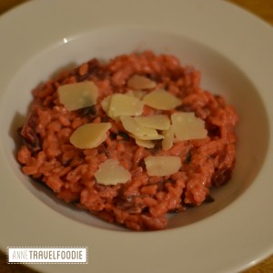 Red beet risotto