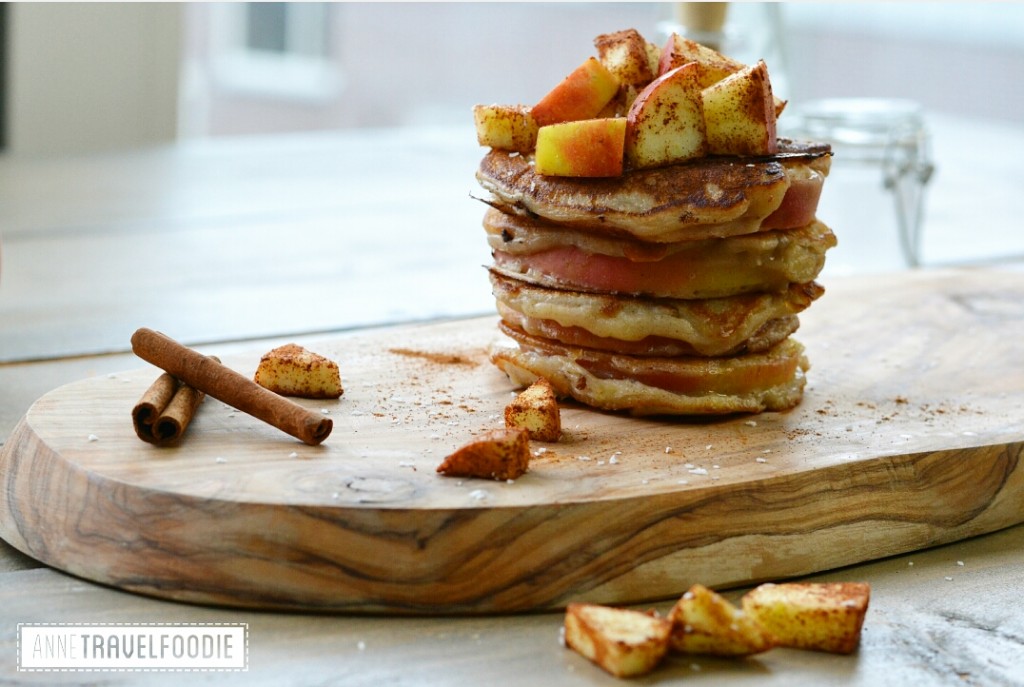 vegan apple pancakes