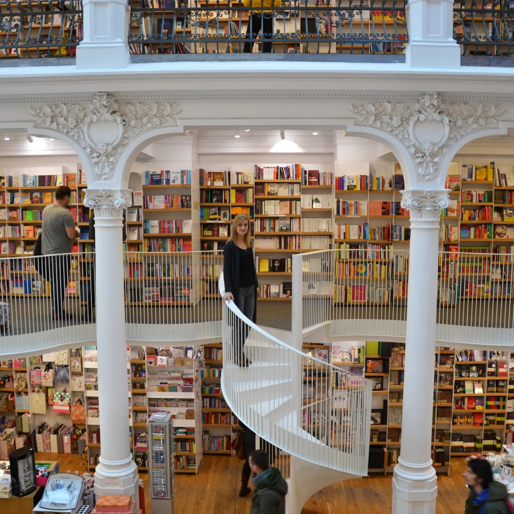 prettiest-libraries-and-bookstores-of-the-world-anne-travel-foodie