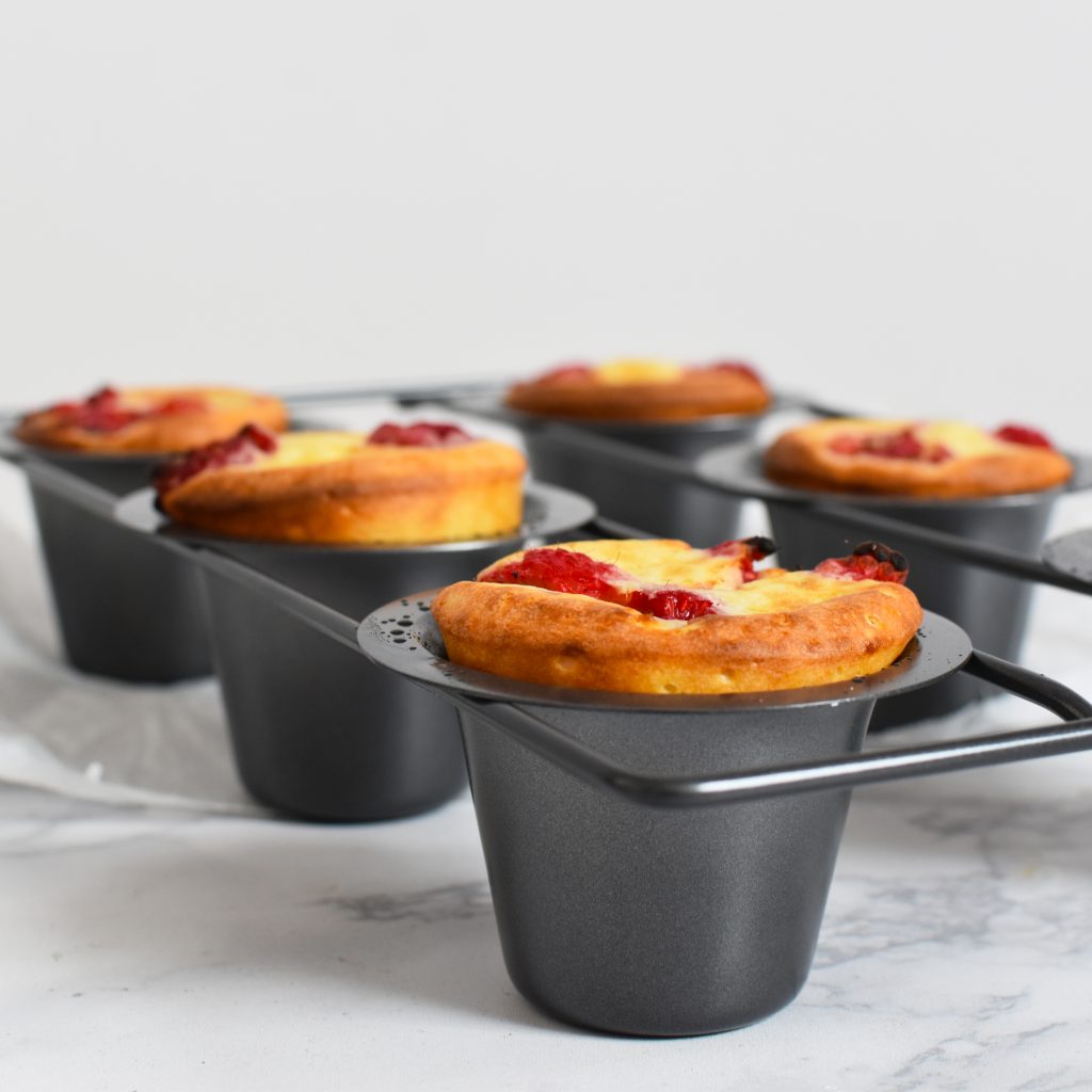 Chicago Metallic 6-Cup Popover Pan + Reviews