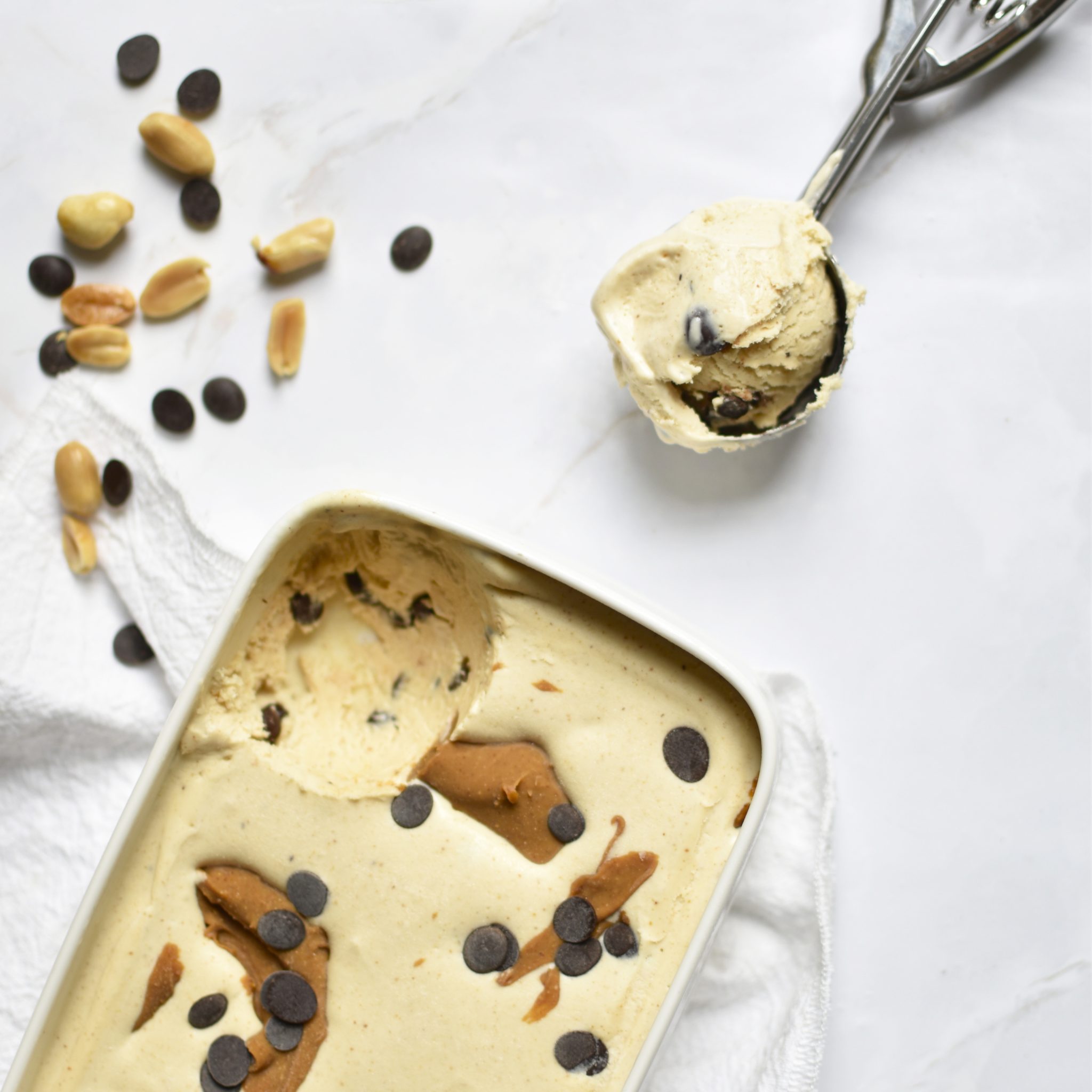No-churn Snickers ice cream recipe - Anne Travel Foodie